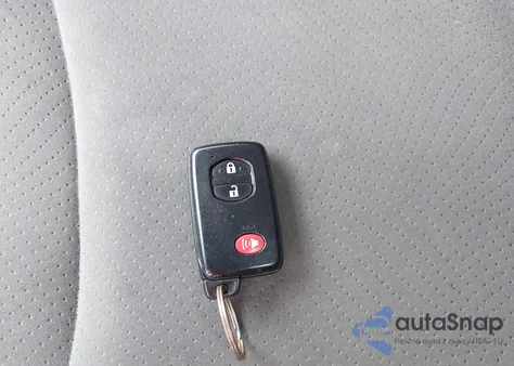 2015 Toyota Prius Three z USA, uszkodzony, nr VIN JTDKN3DU8F0408862